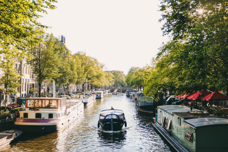 Туристическая страховка в Нидерланды
